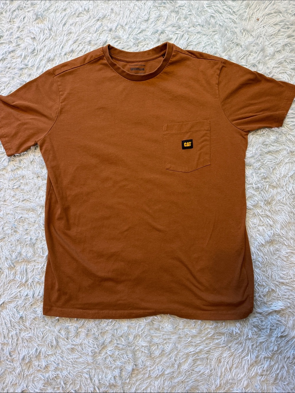 Caterpillar Rust Crewneck Pocket Tee with CAT Patch men’s large. 93